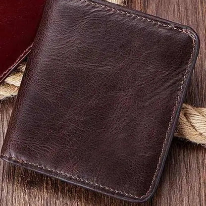 carteira masculina HumerPaul café em cenário casual