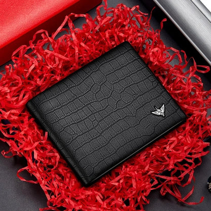 carteira masculina preta em composicao lifestyle premium