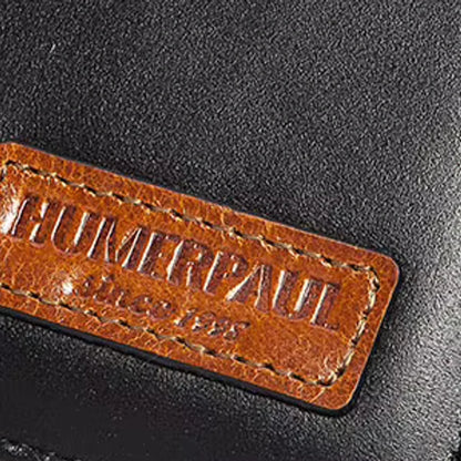 detalhe do logo em carteira masculina HumerPaul preta
