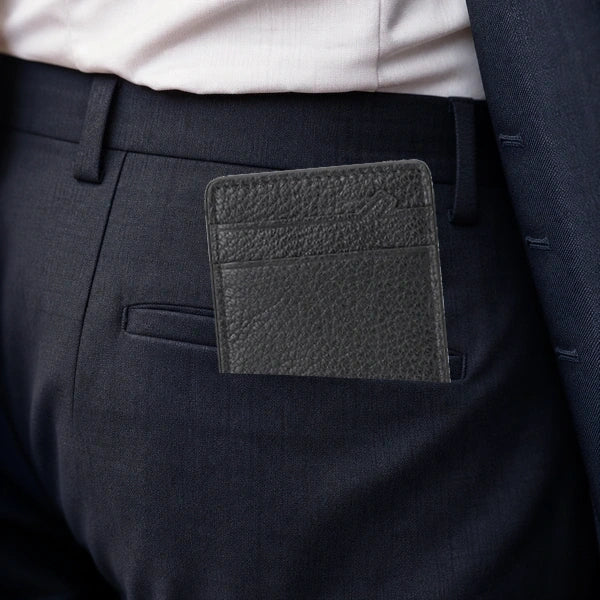 Porta Cartao Masculino HumerPaul Astor Preto no bolso em visual social masculino