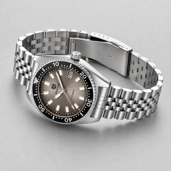relógio masculino prata Benyar champagne com pulseira aberta