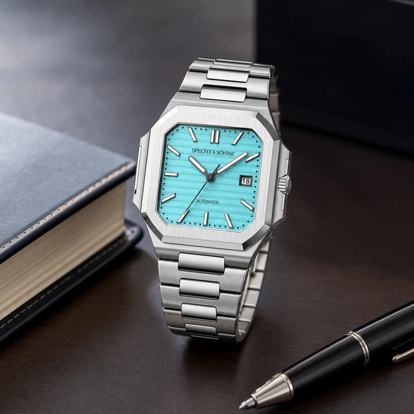 Relogio Masculino Azul Tiffany Specht & Sohne Cubico Automatico em ambiente executivo premium