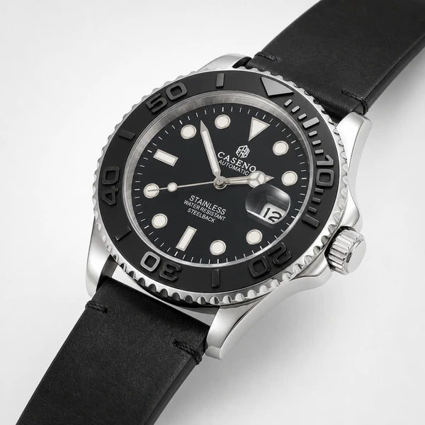 Relógio Masculino Caseno Yacht 8236G Prata em vista lateral com detalhe da caixa