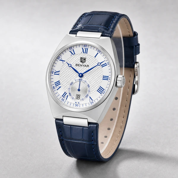 rel?gio masculino Benyar com pulseira de couro azul em ?ngulo tr?s quartos